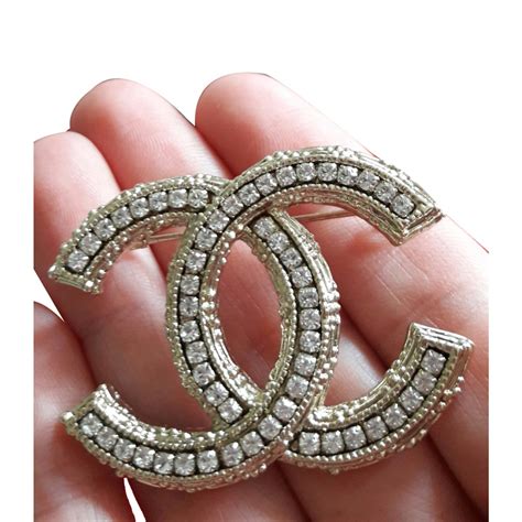 broche chanel occasion|chanel brooches for women.